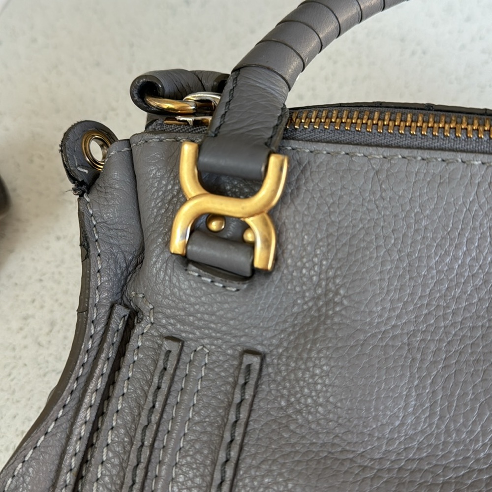 *Limited* Small Gorgeous Gray Chloe w/Card Holder - Picture 3 of 8